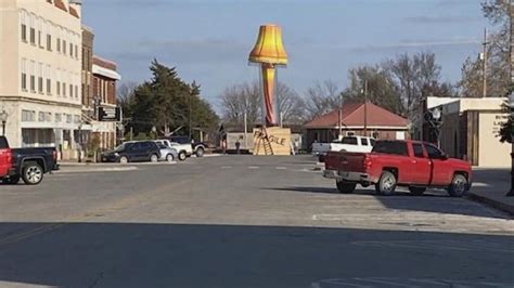 The drive-through coffee chain serves hot and iced coffee drinks, coffee beans and ground coffee, smoothies, teas, food, tumblers and more. . Chickasha news